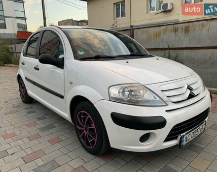 Белый Ситроен С3, объемом двигателя 1.36 л и пробегом 180 тыс. км за 3450 $, фото 1 на Automoto.ua