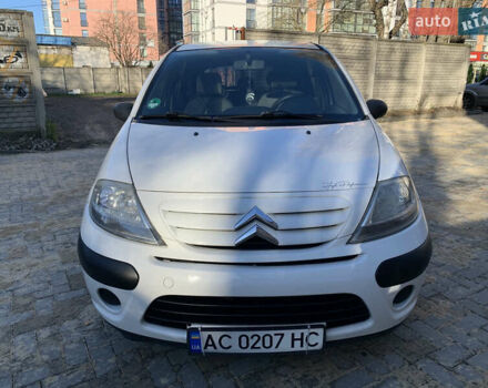 Білий Сітроен С3, об'ємом двигуна 1.36 л та пробігом 180 тис. км за 2950 $, фото 1 на Automoto.ua