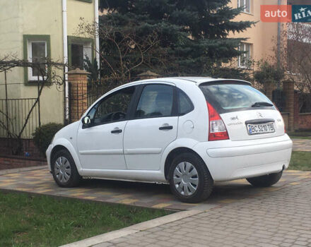 Белый Ситроен С3, объемом двигателя 1.1 л и пробегом 132 тыс. км за 4000 $, фото 24 на Automoto.ua