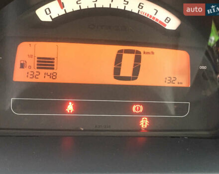 Белый Ситроен С3, объемом двигателя 1.1 л и пробегом 132 тыс. км за 4000 $, фото 23 на Automoto.ua