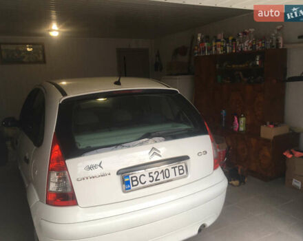 Белый Ситроен С3, объемом двигателя 1.1 л и пробегом 132 тыс. км за 4000 $, фото 28 на Automoto.ua