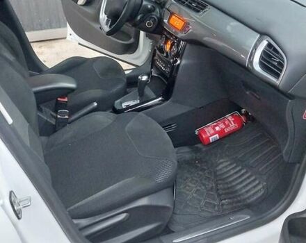 Белый Ситроен С3, объемом двигателя 1.6 л и пробегом 195 тыс. км за 6550 $, фото 19 на Automoto.ua