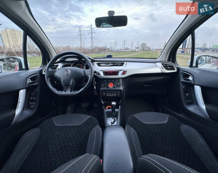 Белый Ситроен С3, объемом двигателя 1.6 л и пробегом 164 тыс. км за 5650 $, фото 6 на Automoto.ua