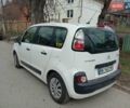 Белый Ситроен С3, объемом двигателя 1.6 л и пробегом 239 тыс. км за 5800 $, фото 3 на Automoto.ua