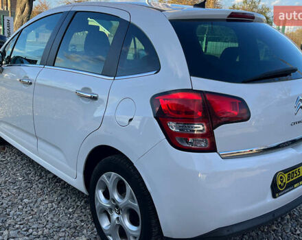 Белый Ситроен С3, объемом двигателя 1.6 л и пробегом 195 тыс. км за 6999 $, фото 5 на Automoto.ua