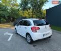 Белый Ситроен С3, объемом двигателя 1.4 л и пробегом 154 тыс. км за 5700 $, фото 4 на Automoto.ua