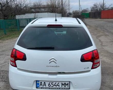 Белый Ситроен С3, объемом двигателя 1.6 л и пробегом 162 тыс. км за 5800 $, фото 5 на Automoto.ua