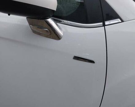 Белый Ситроен С3, объемом двигателя 1.6 л и пробегом 195 тыс. км за 6550 $, фото 27 на Automoto.ua