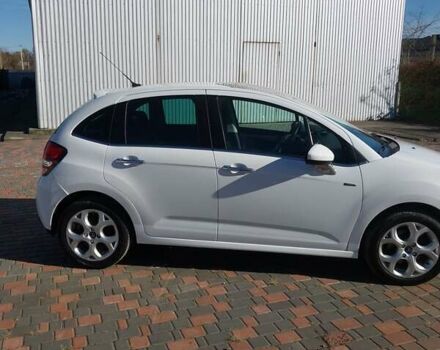 Белый Ситроен С3, объемом двигателя 1.6 л и пробегом 195 тыс. км за 6550 $, фото 8 на Automoto.ua