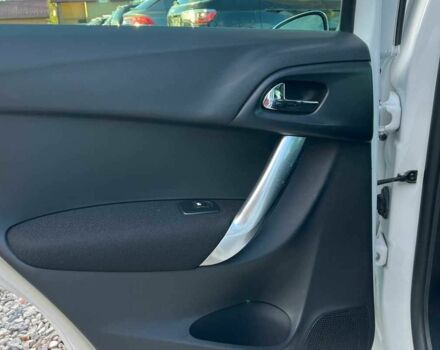 Білий Сітроен С3, об'ємом двигуна 1.6 л та пробігом 195 тис. км за 6999 $, фото 17 на Automoto.ua