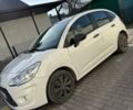 Белый Ситроен С3, объемом двигателя 1.4 л и пробегом 215 тыс. км за 5300 $, фото 1 на Automoto.ua