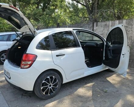 Белый Ситроен С3, объемом двигателя 1.4 л и пробегом 185 тыс. км за 5250 $, фото 14 на Automoto.ua