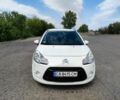 Белый Ситроен С3, объемом двигателя 1.4 л и пробегом 190 тыс. км за 5800 $, фото 1 на Automoto.ua