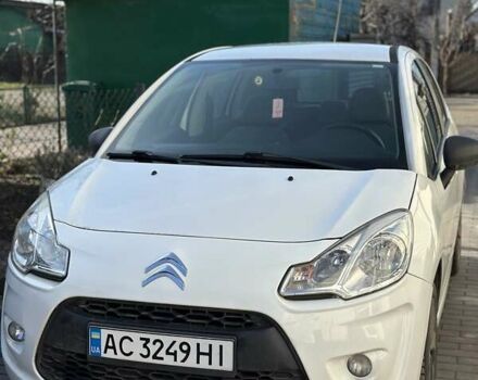 Белый Ситроен С3, объемом двигателя 1.4 л и пробегом 209 тыс. км за 6000 $, фото 2 на Automoto.ua