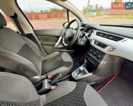 Ситроен С3 2011 в Чернигове на Automoto.ua Белый Ситроен С3, объемом двигателя 1.4 л и пробегом 117 тыс. км за 5999 $, фото 18 на Automoto.ua