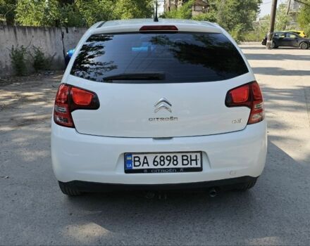 Белый Ситроен С3, объемом двигателя 1.4 л и пробегом 185 тыс. км за 5250 $, фото 5 на Automoto.ua