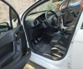 Белый Ситроен С3, объемом двигателя 1.4 л и пробегом 185 тыс. км за 5200 $, фото 5 на Automoto.ua