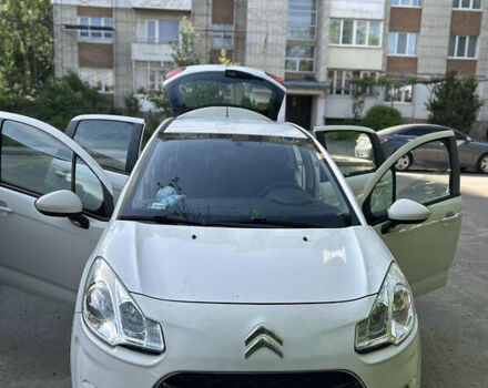 Белый Ситроен С3, объемом двигателя 1.4 л и пробегом 180 тыс. км за 5500 $, фото 13 на Automoto.ua