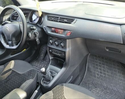 Белый Ситроен С3, объемом двигателя 1.4 л и пробегом 185 тыс. км за 5250 $, фото 13 на Automoto.ua