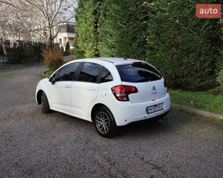 Белый Ситроен С3, объемом двигателя 1.6 л и пробегом 221 тыс. км за 5600 $, фото 8 на Automoto.ua
