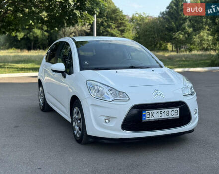 Белый Ситроен С3, объемом двигателя 1.4 л и пробегом 189 тыс. км за 6199 $, фото 12 на Automoto.ua