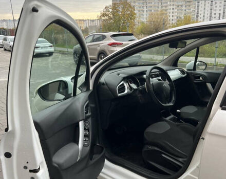 Белый Ситроен С3, объемом двигателя 1.4 л и пробегом 128 тыс. км за 5900 $, фото 9 на Automoto.ua