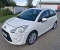 Белый Ситроен С3, объемом двигателя 1.4 л и пробегом 220 тыс. км за 5922 $, фото 1 на Automoto.ua