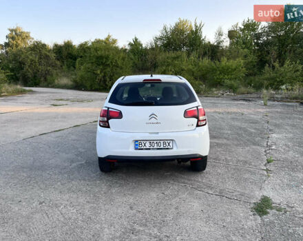Белый Ситроен С3, объемом двигателя 1.4 л и пробегом 257 тыс. км за 5800 $, фото 4 на Automoto.ua