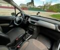 Белый Ситроен С3, объемом двигателя 1.4 л и пробегом 237 тыс. км за 5600 $, фото 7 на Automoto.ua