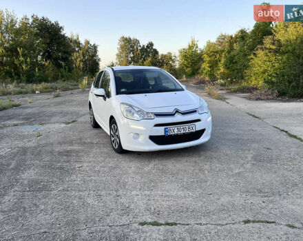 Белый Ситроен С3, объемом двигателя 1.4 л и пробегом 257 тыс. км за 5800 $, фото 6 на Automoto.ua