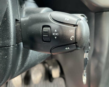 Белый Ситроен С3, объемом двигателя 1 л и пробегом 122 тыс. км за 5000 $, фото 17 на Automoto.ua