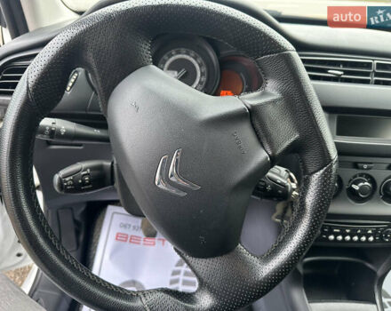 Белый Ситроен С3, объемом двигателя 1 л и пробегом 110 тыс. км за 6350 $, фото 24 на Automoto.ua