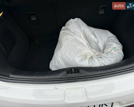 Белый Ситроен С3, объемом двигателя 1 л и пробегом 110 тыс. км за 6350 $, фото 30 на Automoto.ua