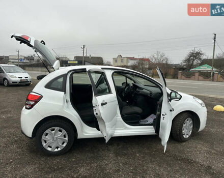 Белый Ситроен С3, объемом двигателя 1 л и пробегом 110 тыс. км за 6350 $, фото 13 на Automoto.ua