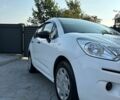Белый Ситроен С3, объемом двигателя 1 л и пробегом 132 тыс. км за 5750 $, фото 28 на Automoto.ua