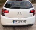 Белый Ситроен С3, объемом двигателя 1.4 л и пробегом 185 тыс. км за 6100 $, фото 1 на Automoto.ua