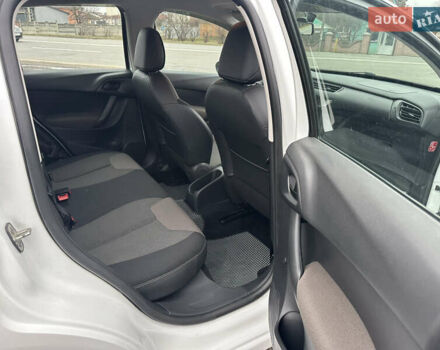 Белый Ситроен С3, объемом двигателя 1 л и пробегом 110 тыс. км за 6350 $, фото 34 на Automoto.ua