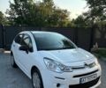 Белый Ситроен С3, объемом двигателя 1 л и пробегом 132 тыс. км за 5750 $, фото 1 на Automoto.ua