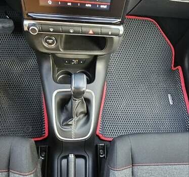 Белый Ситроен С3, объемом двигателя 1.2 л и пробегом 33 тыс. км за 13500 $, фото 4 на Automoto.ua