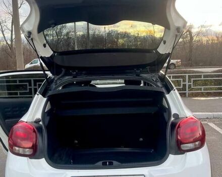 Белый Ситроен С3, объемом двигателя 1.2 л и пробегом 126 тыс. км за 9700 $, фото 3 на Automoto.ua