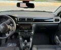 Белый Ситроен С3, объемом двигателя 1.59 л и пробегом 145 тыс. км за 9450 $, фото 13 на Automoto.ua