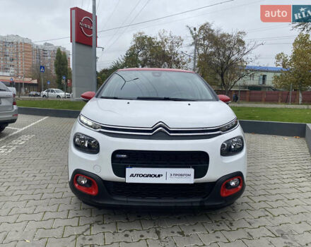 Белый Ситроен С3, объемом двигателя 1.2 л и пробегом 53 тыс. км за 12000 $, фото 3 на Automoto.ua
