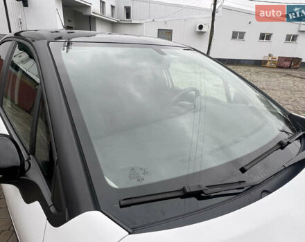 Белый Ситроен С3, объемом двигателя 1.2 л и пробегом 68 тыс. км за 9500 $, фото 22 на Automoto.ua