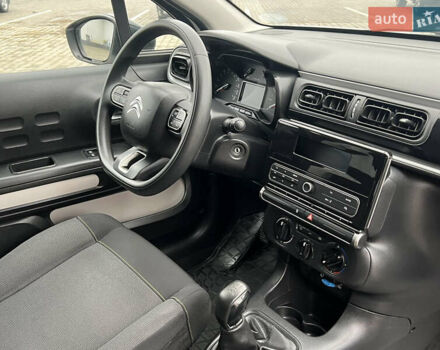 Белый Ситроен С3, объемом двигателя 1.2 л и пробегом 68 тыс. км за 9500 $, фото 58 на Automoto.ua