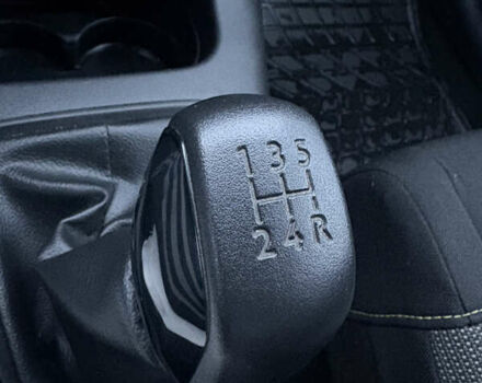 Белый Ситроен С3, объемом двигателя 1.2 л и пробегом 67 тыс. км за 9150 $, фото 58 на Automoto.ua