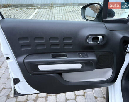 Белый Ситроен С3, объемом двигателя 1.2 л и пробегом 67 тыс. км за 9150 $, фото 27 на Automoto.ua