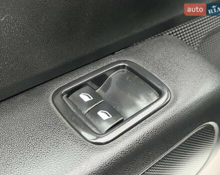 Белый Ситроен С3, объемом двигателя 1.2 л и пробегом 68 тыс. км за 9500 $, фото 31 на Automoto.ua