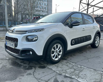 Белый Ситроен С3, объемом двигателя 1.2 л и пробегом 101 тыс. км за 9900 $, фото 10 на Automoto.ua