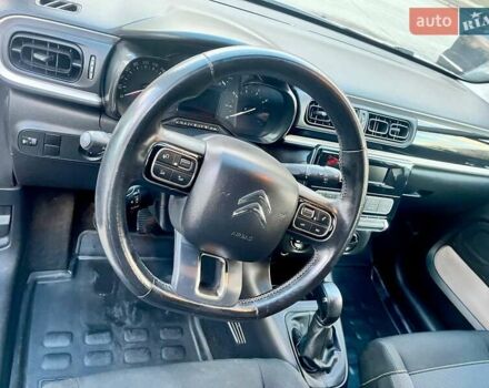 Белый Ситроен С3, объемом двигателя 1.2 л и пробегом 126 тыс. км за 9700 $, фото 4 на Automoto.ua