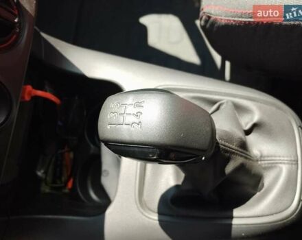 Белый Ситроен С3, объемом двигателя 1.2 л и пробегом 112 тыс. км за 8100 $, фото 9 на Automoto.ua